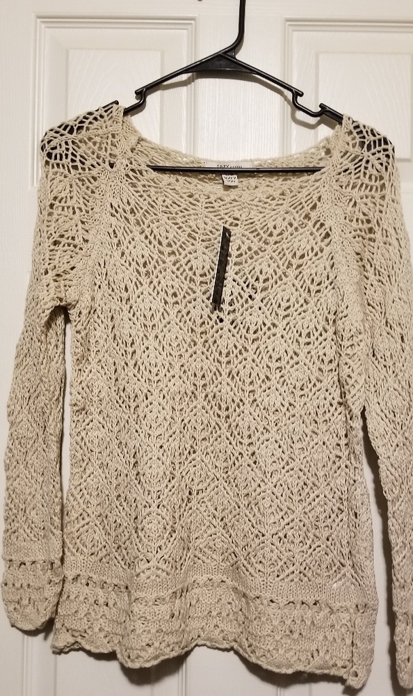 Knit sweater